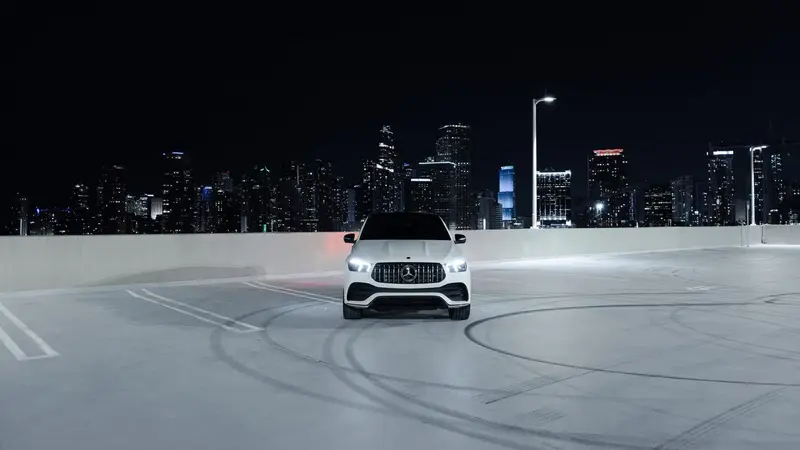 Experience Miami in Style: Rent a Mercedes-AMG GLE 53 for the Ultimate Luxury Drive