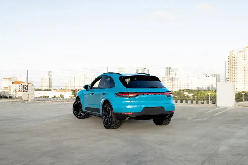 Porsche Macan exotic car rental Miami — photo 2