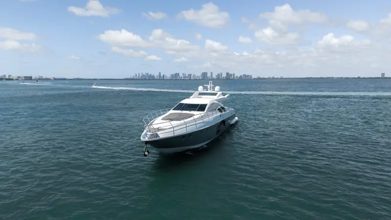 Pershing 65’ vs Saxdor 320 GTO vs Axopar Brabus 37’: Miami Yacht Charter Showdown