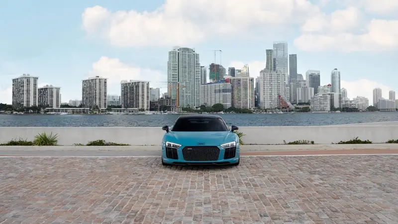 Top Luxury Rental Vehicles to Drive Around Miami in Style
