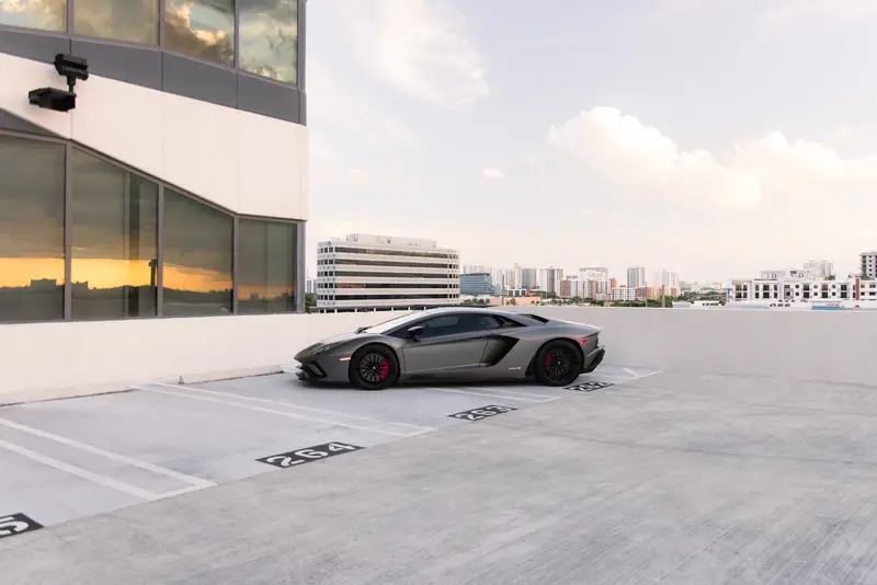 Best Supercars to Rent in Miami with Rushing Rentals