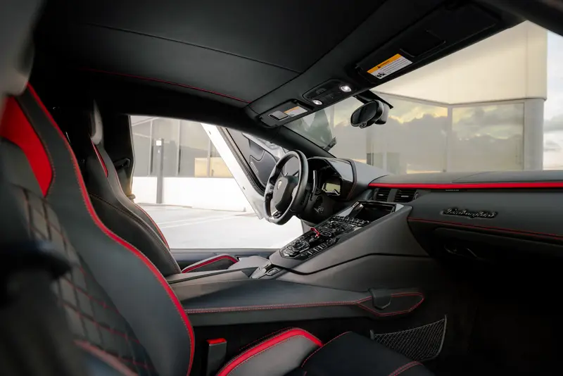 Lamborghini Aventador exotic car rental Miami — photo 8