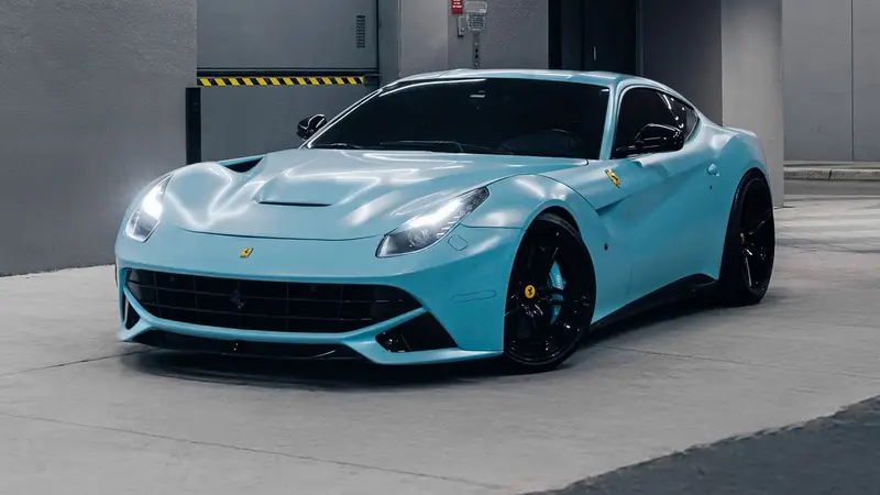 Ferrari vs Lamborghini: Two Philosophies of the Supercar