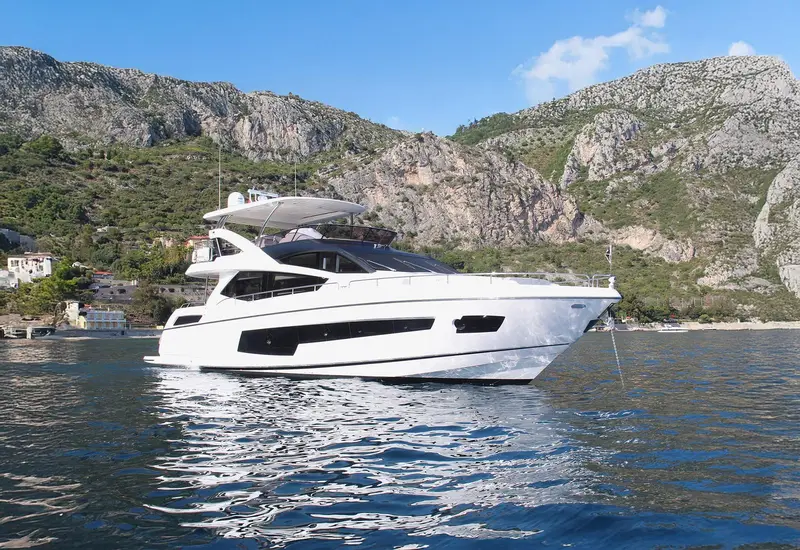 Sail in Style: The Best Yacht Rentals in Miami