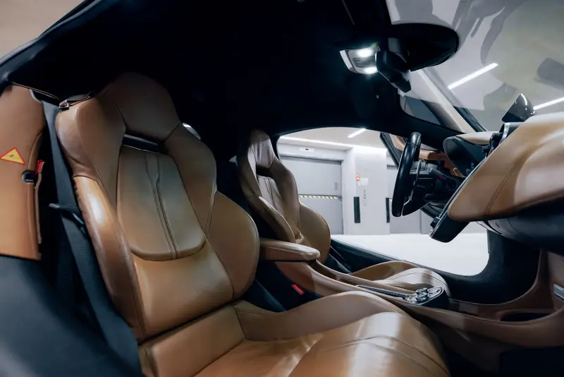 McLaren 570s exotic car rental Miami — photo 6