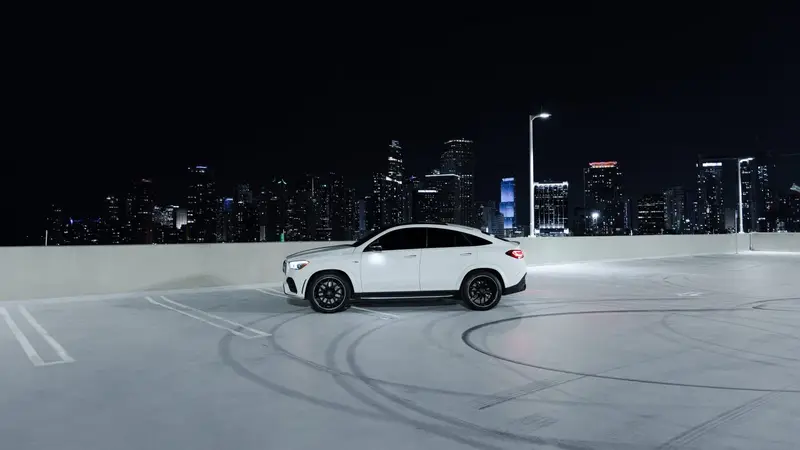 Experience the Road Like Never Before: Mercedes Benz S580 Rentals in Miami