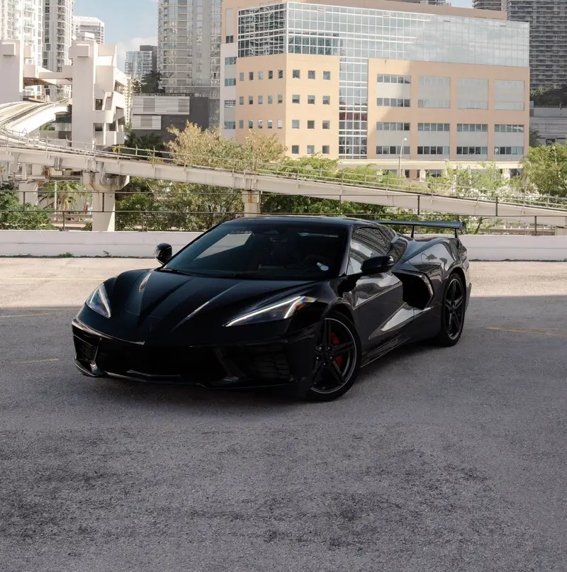 Corvette C8 1LT