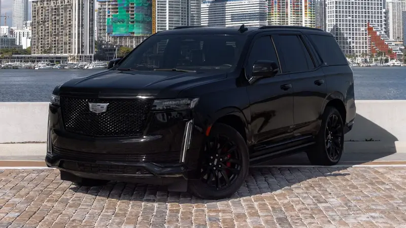 Airport Luxury Car Delivery in Miami: Start Your Trip in Style from MIA