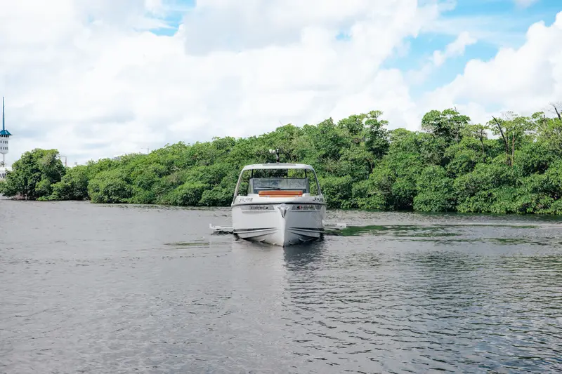 Saxdor 320 GTO yacht charter Miami — photo 4