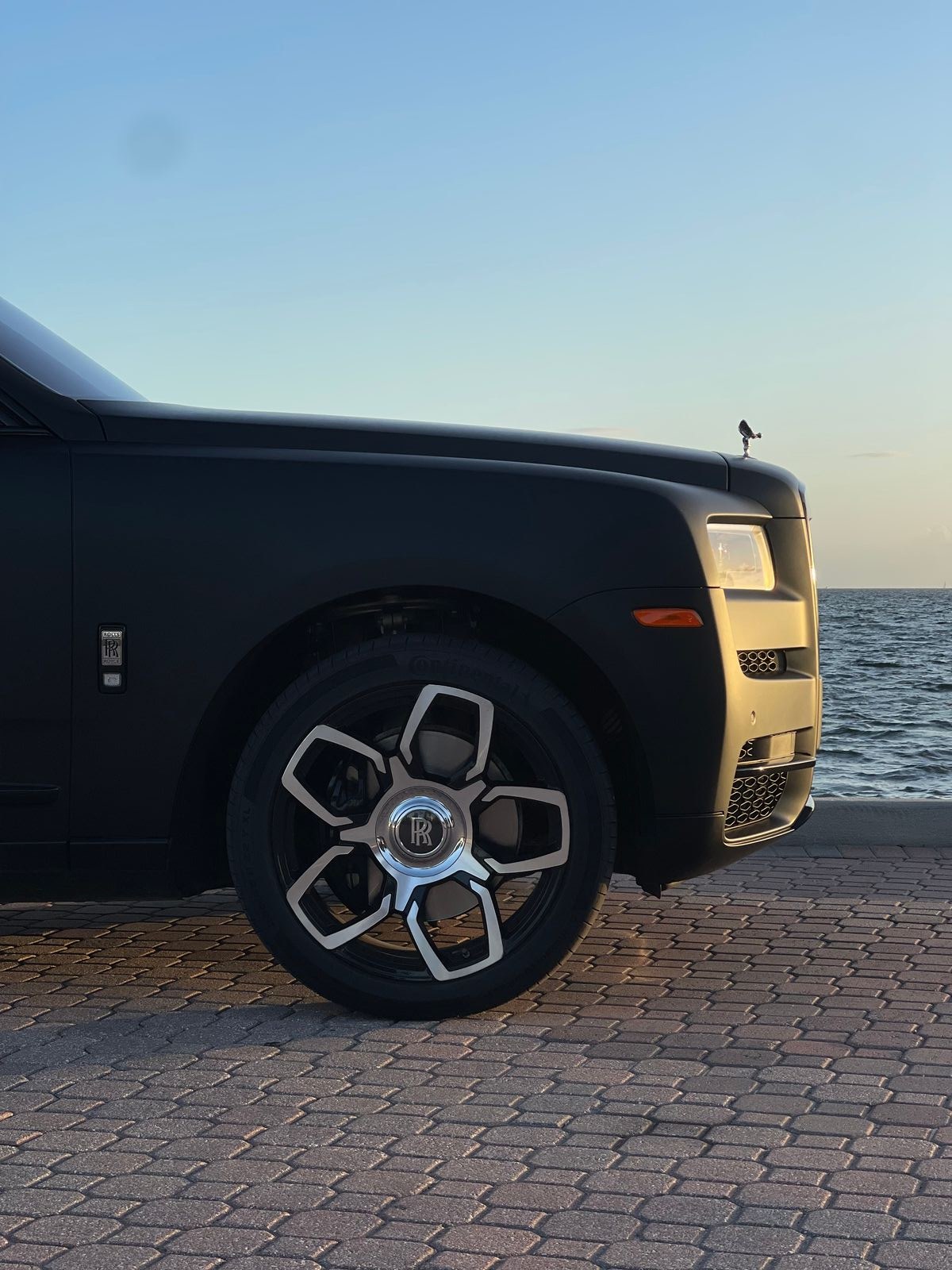 Rolls Royce Cullinan exotic car rental Miami — photo 3