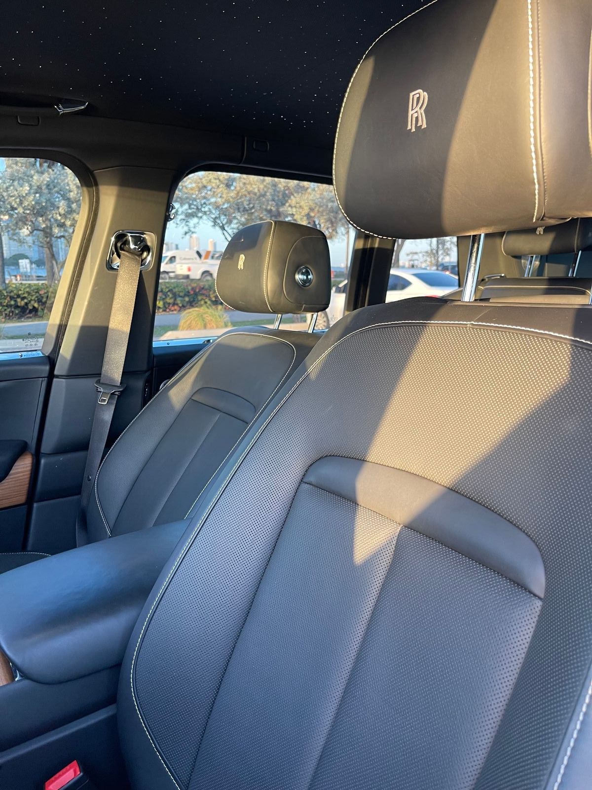 Rolls Royce Cullinan exotic car rental Miami — photo 7