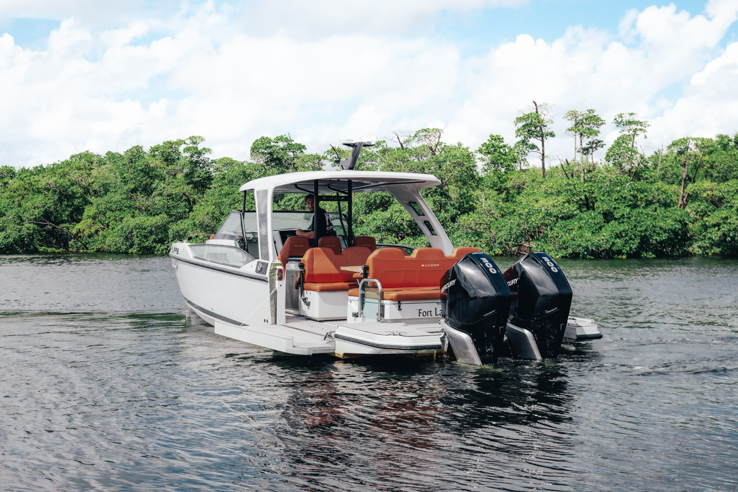 Charter the Saxdor 320 GTO in Miami: Style, Speed & Sea Views