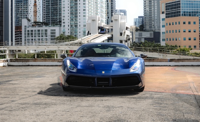 The Ultimate Guide to Luxury Car Rentals in Miami with Rushing Rentals