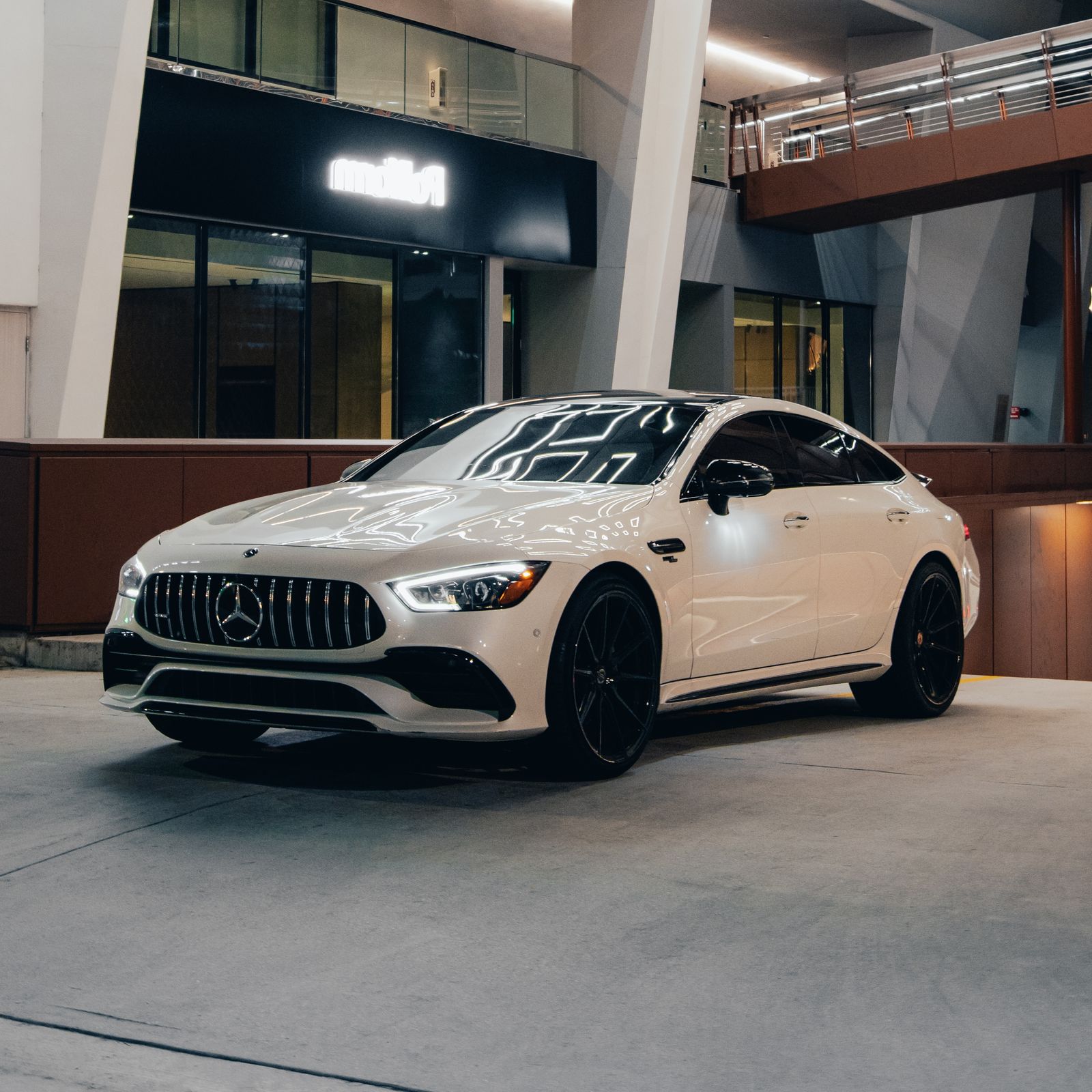 Mercedes-AMG GT 53