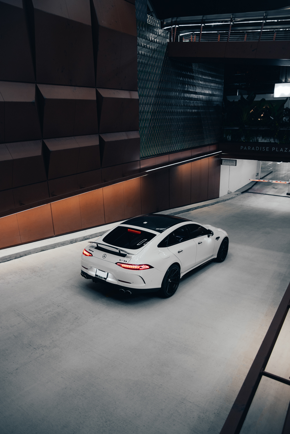 Mercedes-AMG GT 53