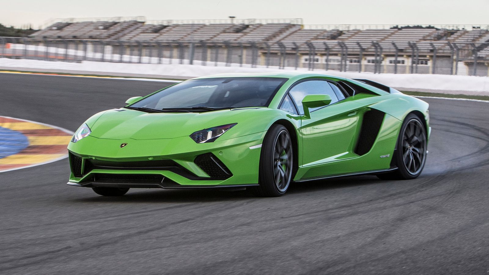 Miami Grand Prix – Formula 1 and Lamborghini: The Ultimate Luxury Experience