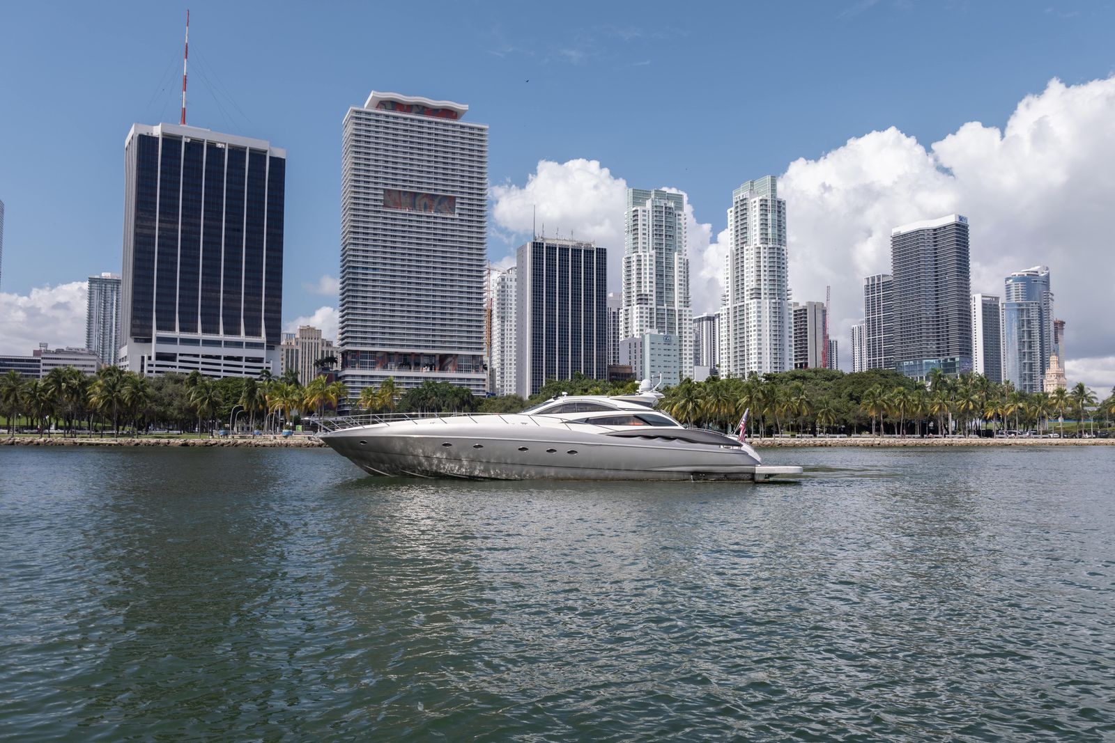 Sunseeker 75'