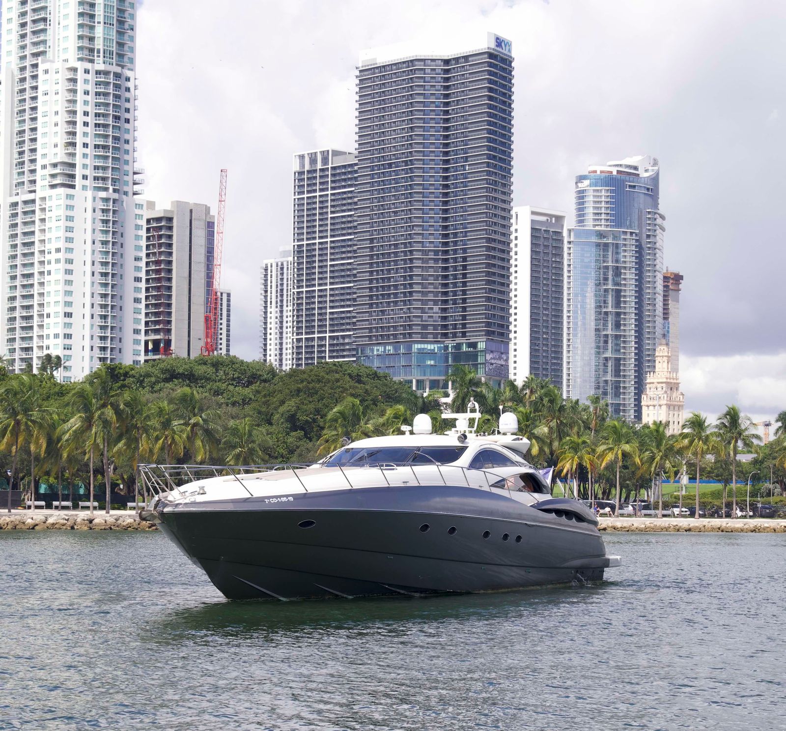 Top 5 Yacht-Friendly Restaurants in Miami