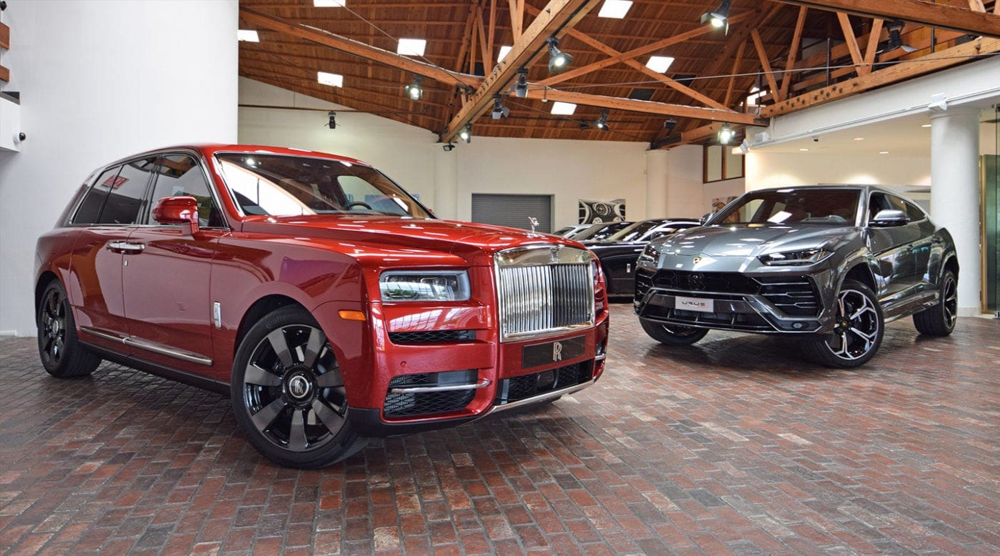 Rolls-Royce Cullinan vs. Lamborghini Urus: Miami Luxury SUV Showdown