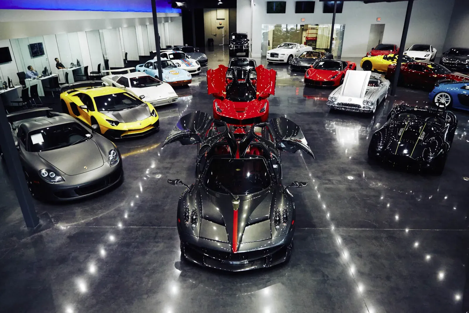 Best Luxury Car for Every Occasion in Miami