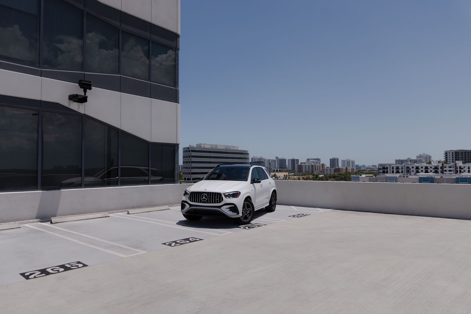 Mercedes GLE 53 White
