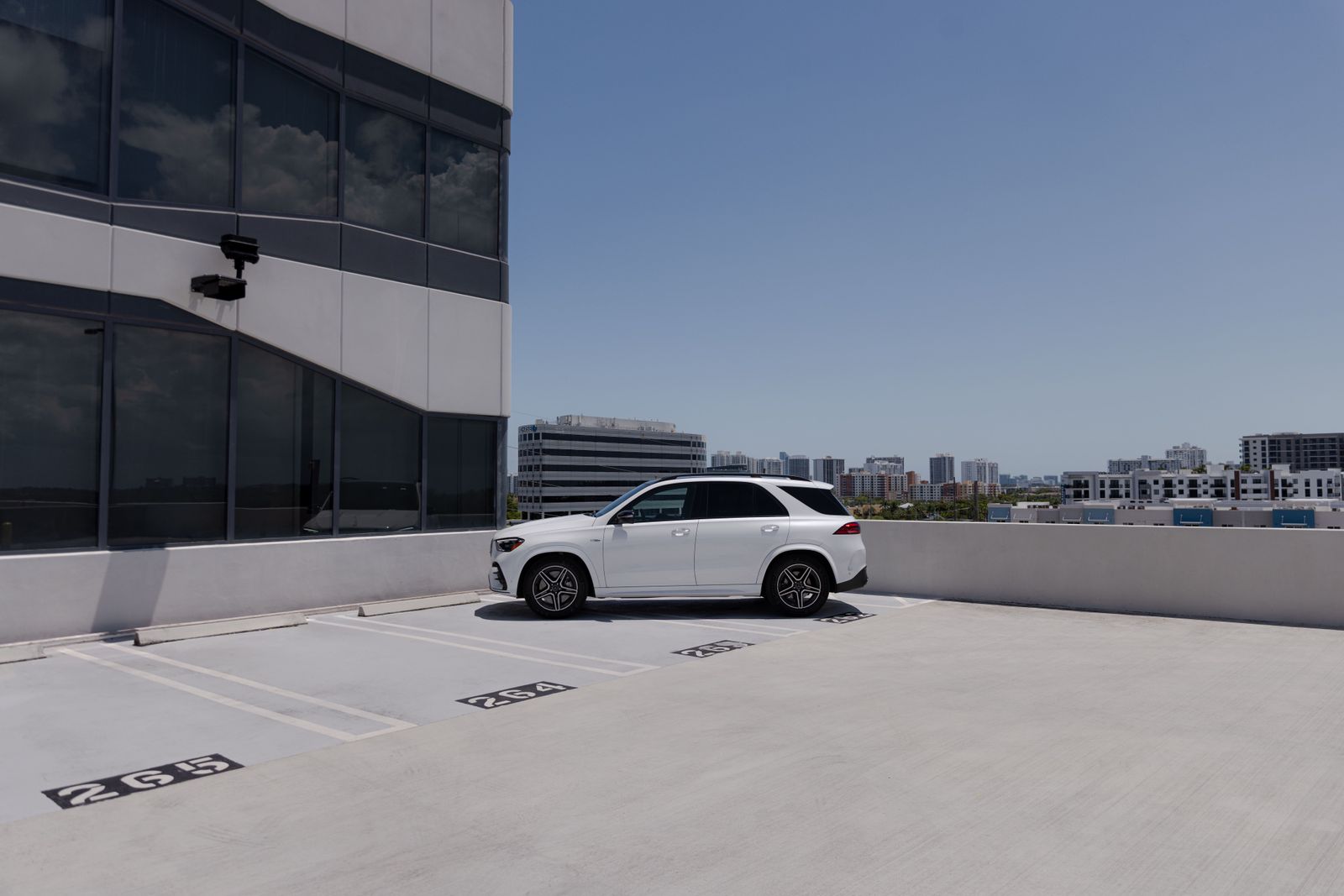 Mercedes GLE 53 White