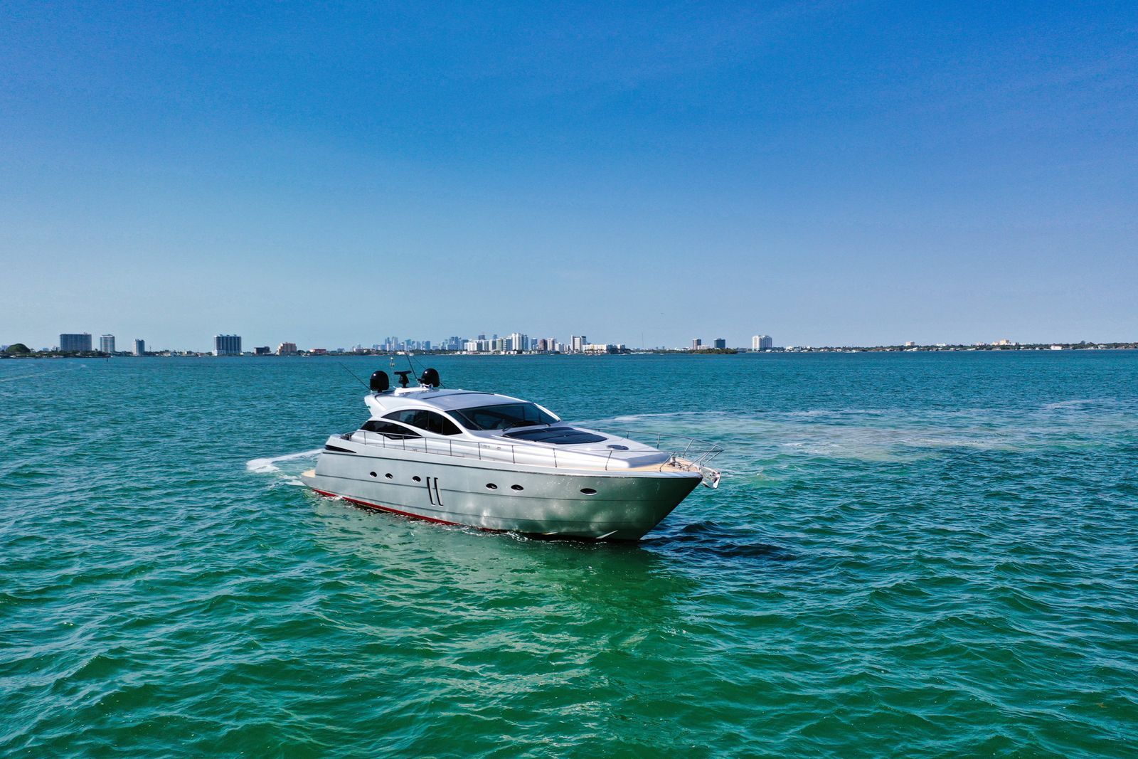 Pershing 65’