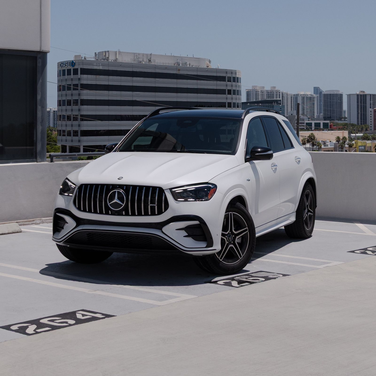 Mercedes GLE 53 White