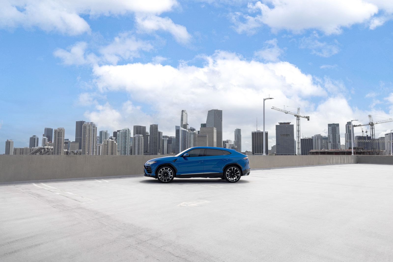 Lamborghini Urus Blue exotic car rental Miami — photo 4