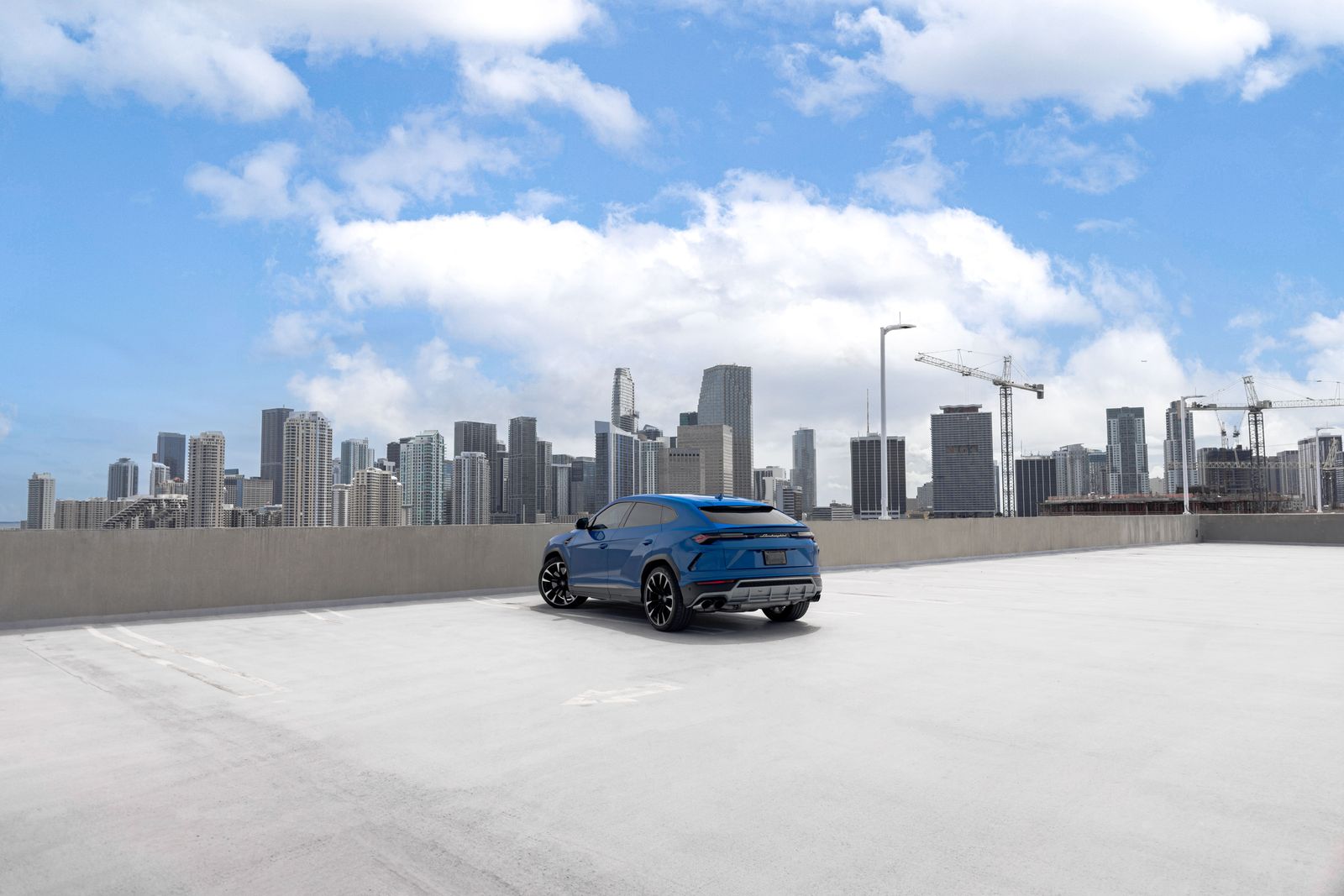 Lamborghini Urus Blue exotic car rental Miami — photo 5