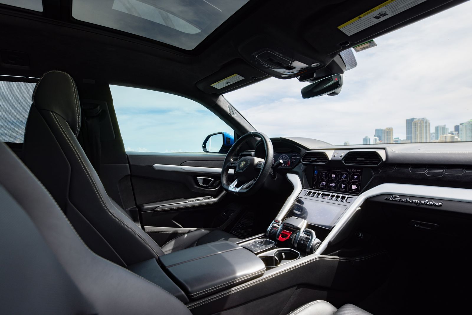 Lamborghini Urus Blue exotic car rental Miami — photo 7