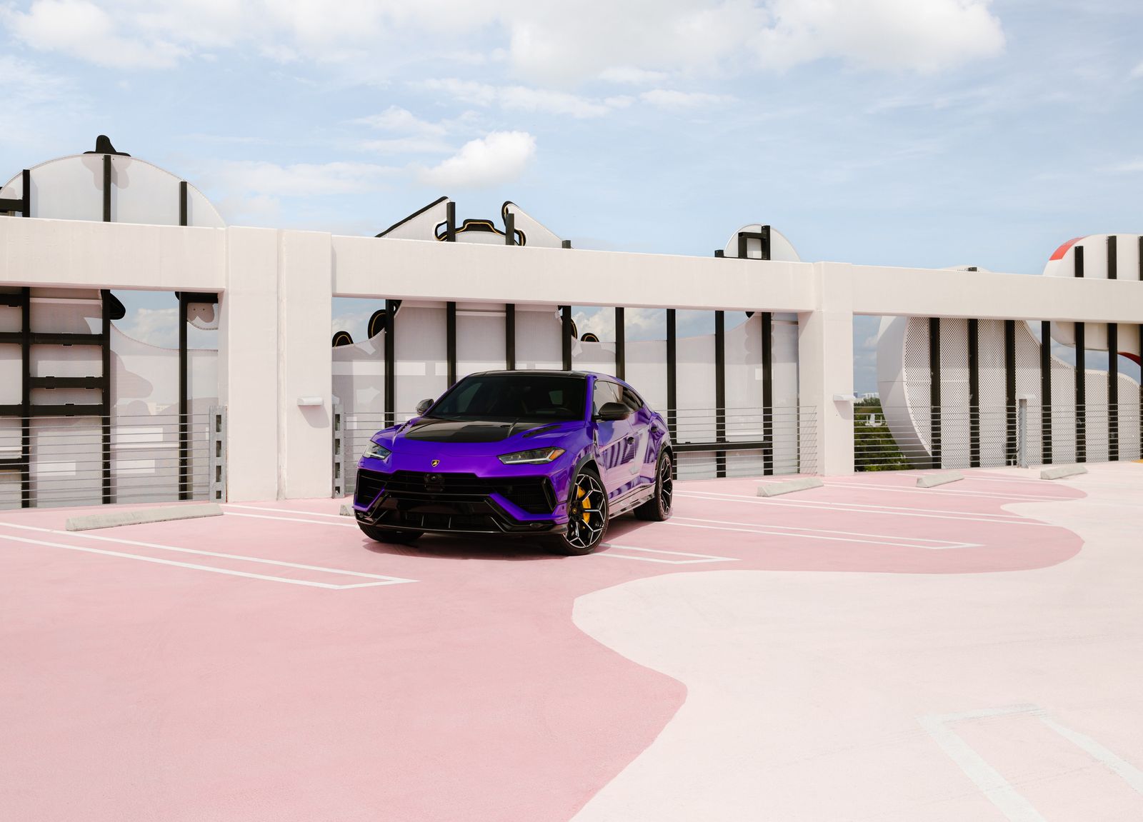 Lamborghini Urus Performante Miami Rental: Supercar Energy, SUV Comfort
