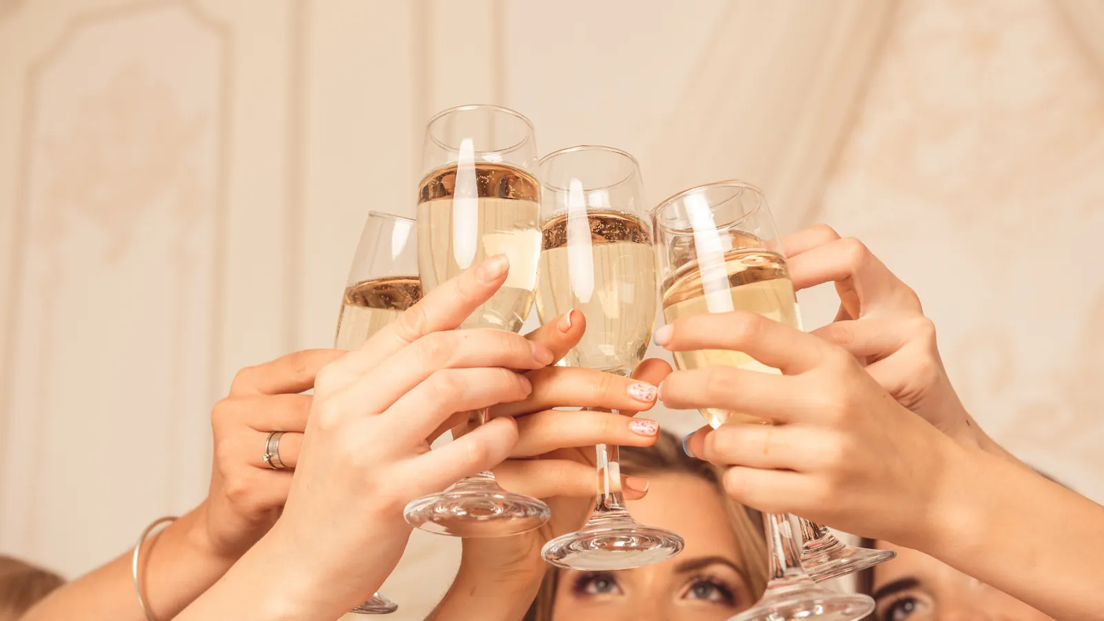 Bachelor and Bachelorette Party Car Rentals in Miami: The Ultimate Guide