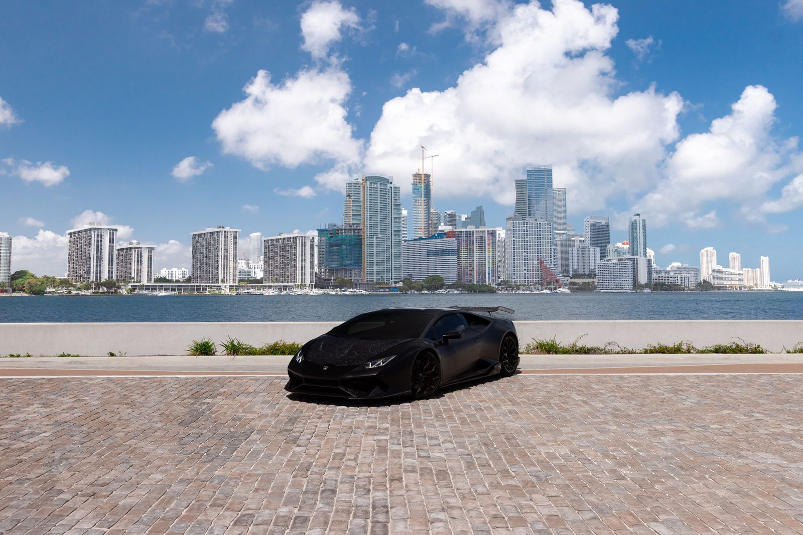 Lamborghini Huracan Coupe