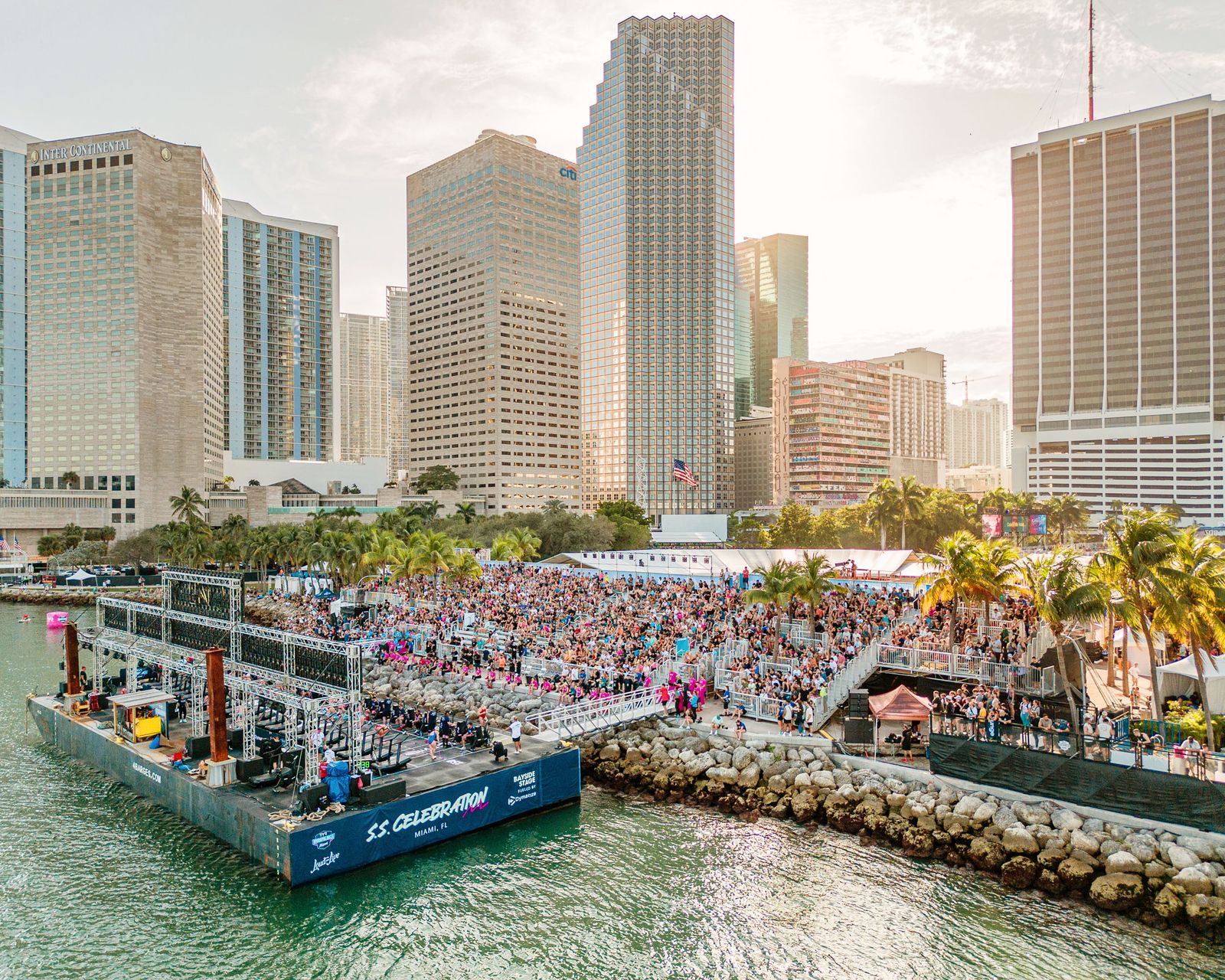 Luxury Car Rentals for Miami's Wellness and Fitness Events