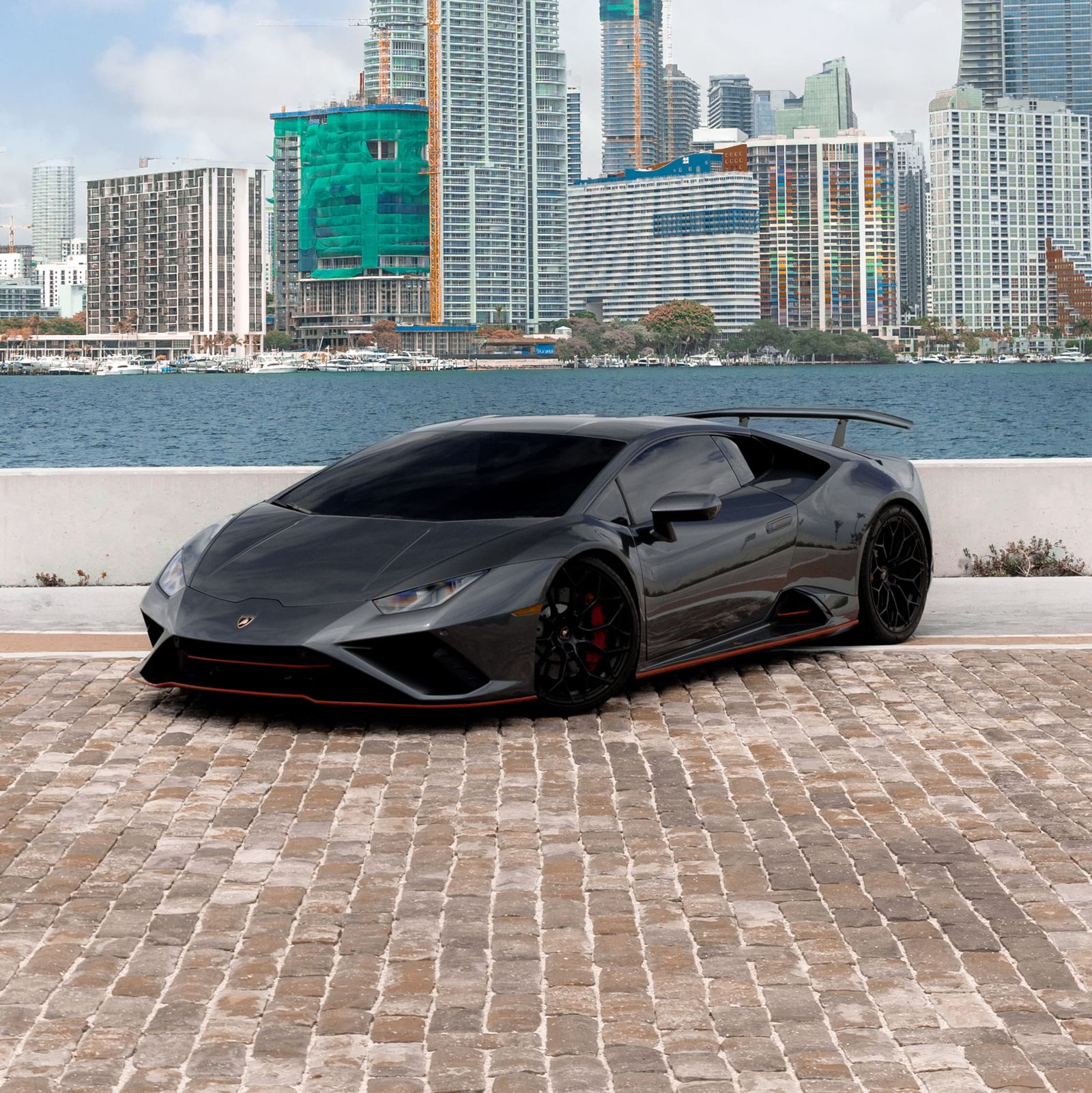 Lamborghini Huracan Evo Coupe