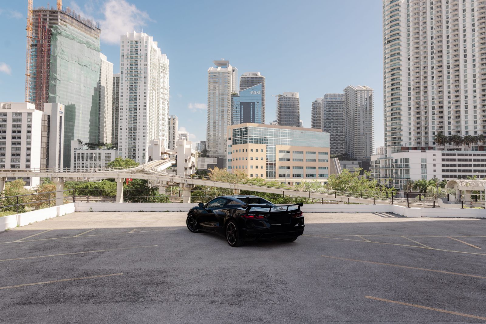 Corvette C8 1LT