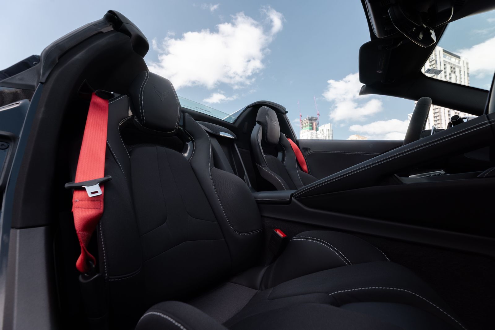 Corvette C8 1LT