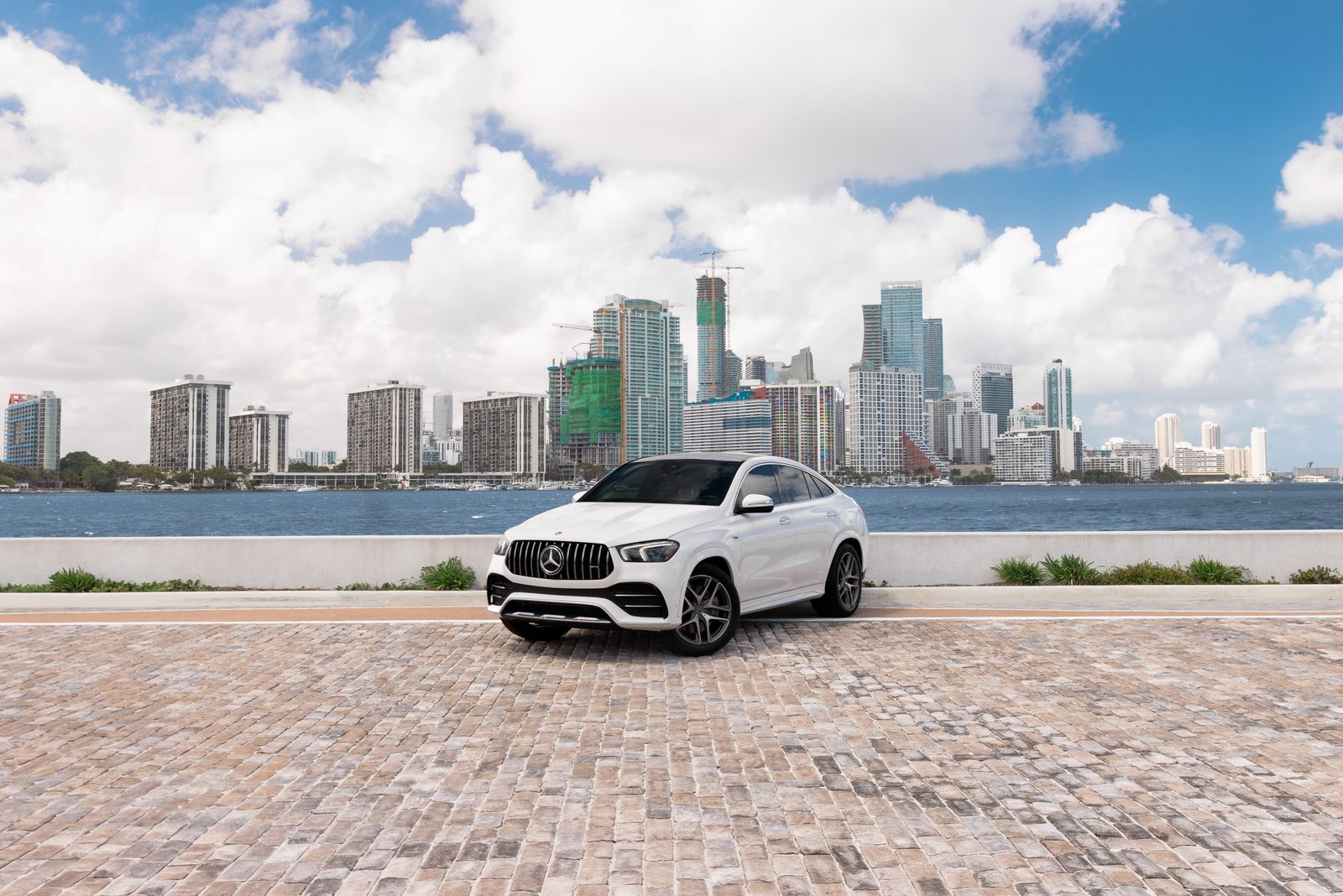Mercedes GLE 53 White