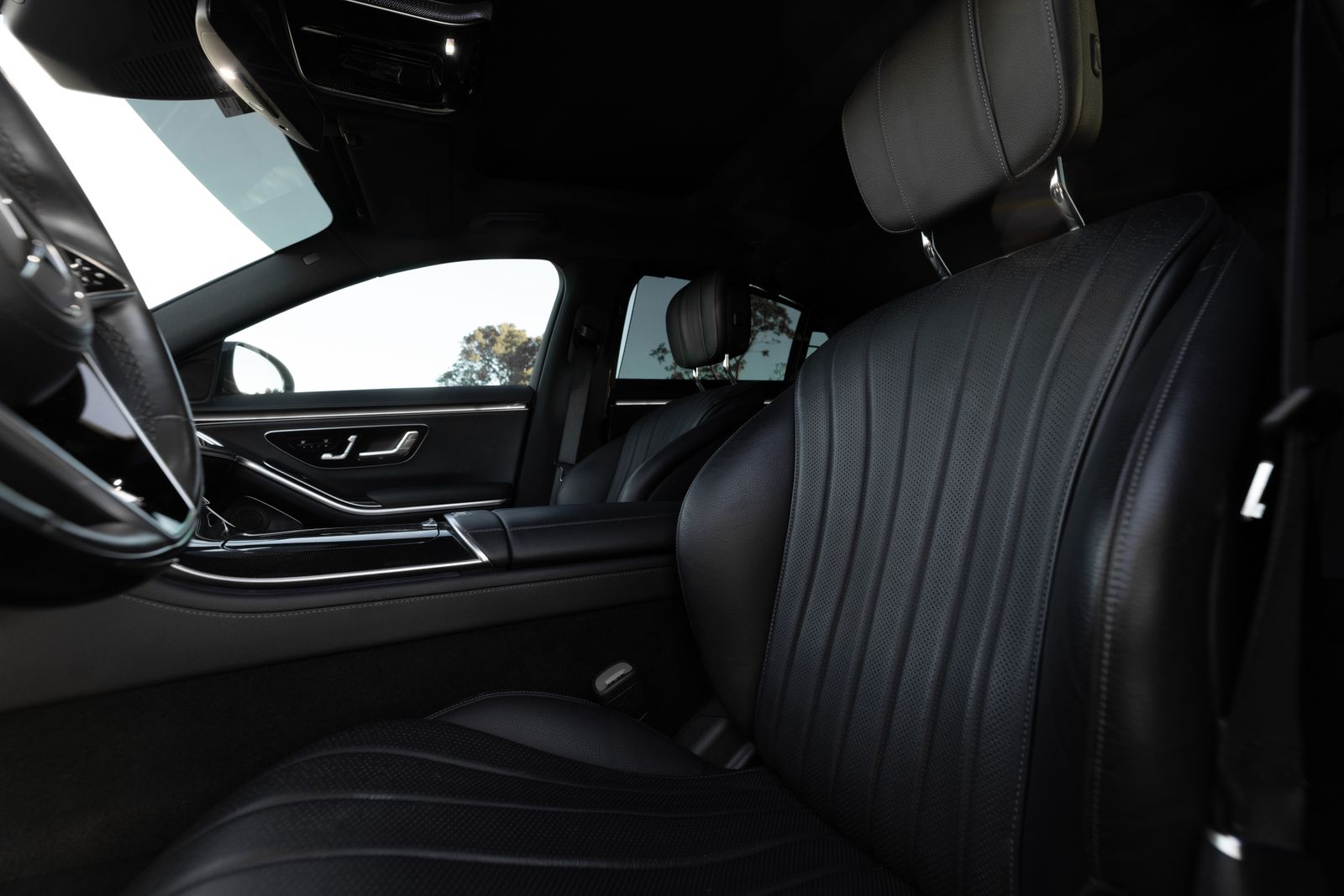 Mercedes-S580 Black