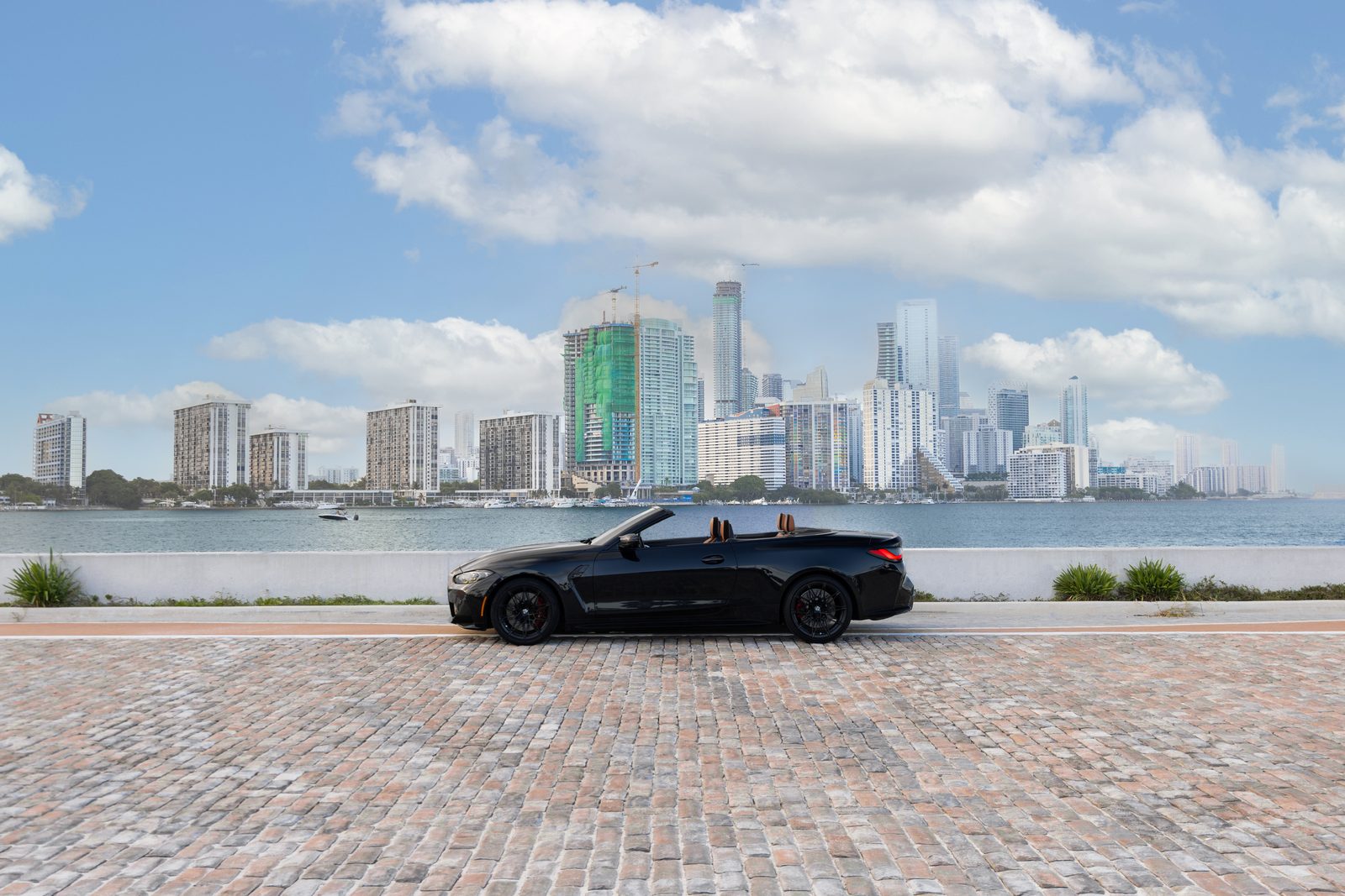 BMW M4 Competition Black exotic car rental Miami — photo 3