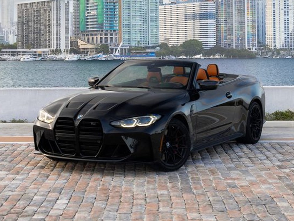 BMW M4 Competition Black