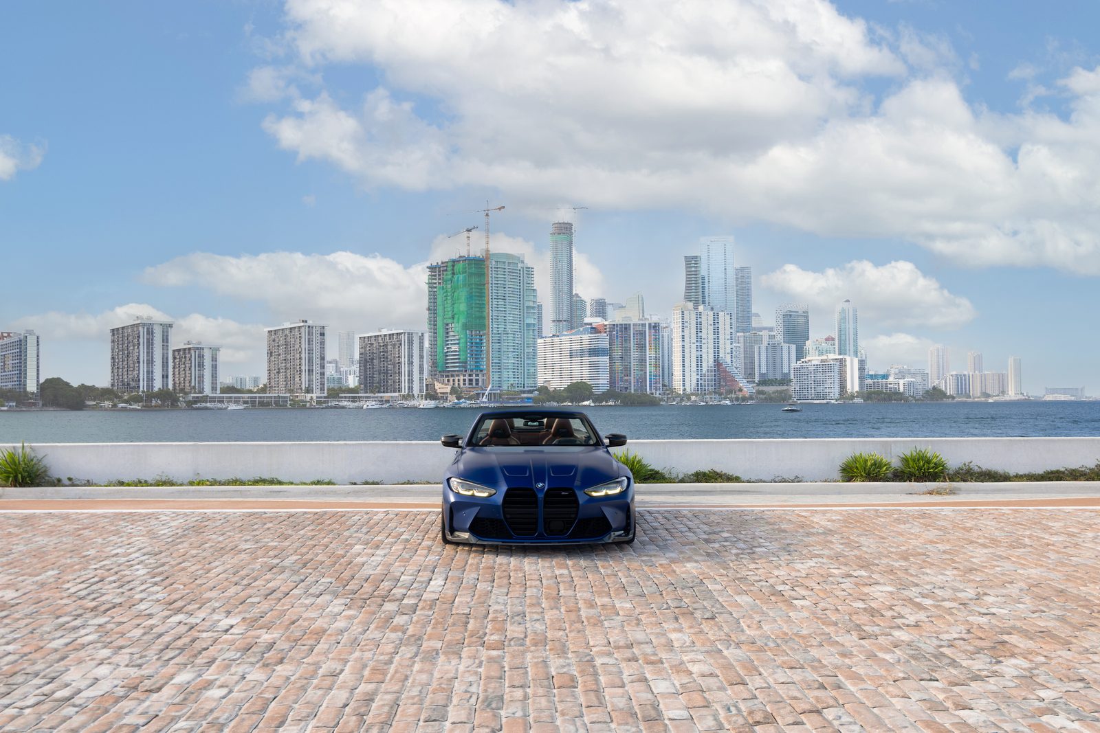 BMW M4 Competition Blue exotic car rental Miami — photo 4