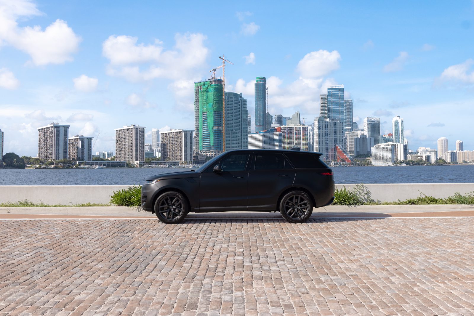 Range Rover Sport exotic car rental Miami — photo 2
