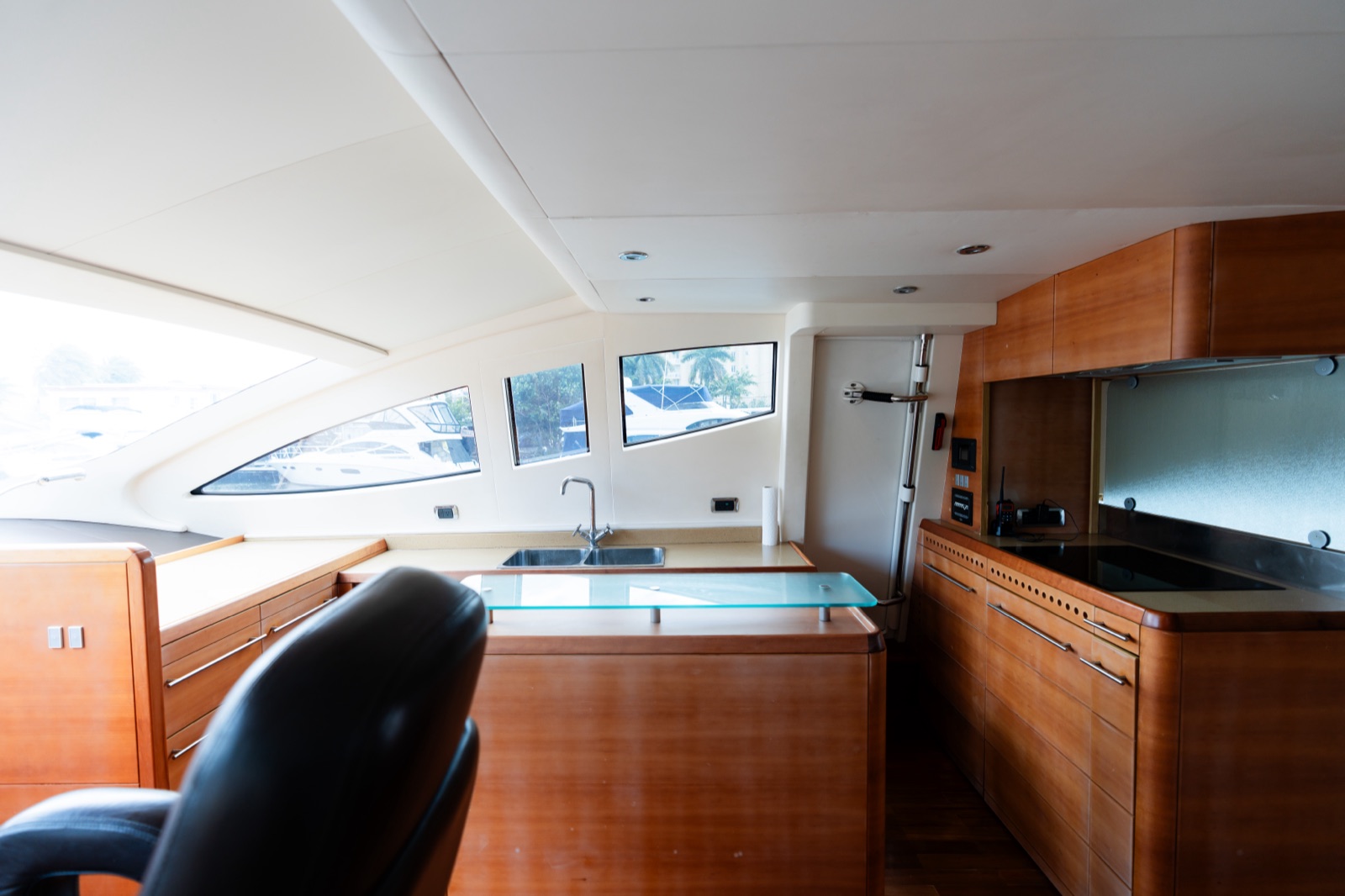 75' Aicon